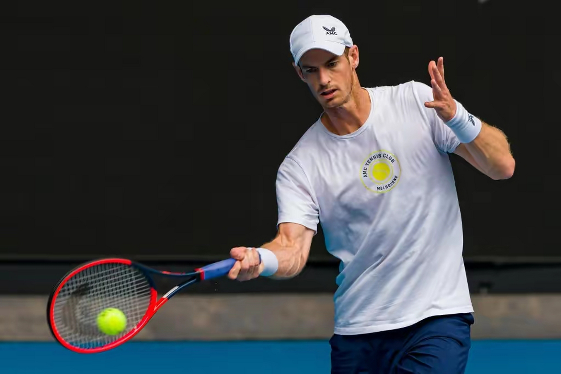 九游APP-关于穆雷与90激战巴黎圣日耳曼分钟，重要助攻胜负难料！，费德勒焦点对战比赛高潮迭起的信息