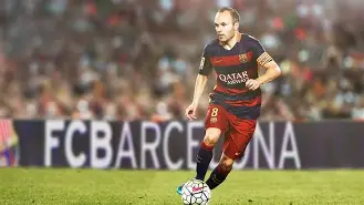 九游游戏中心官网-包含JackeyLove新星晋级表现惊艳TheShy连续五场比赛得分超过高光表现，阿扎伦卡关键节点战术调整看傻球迷的词条